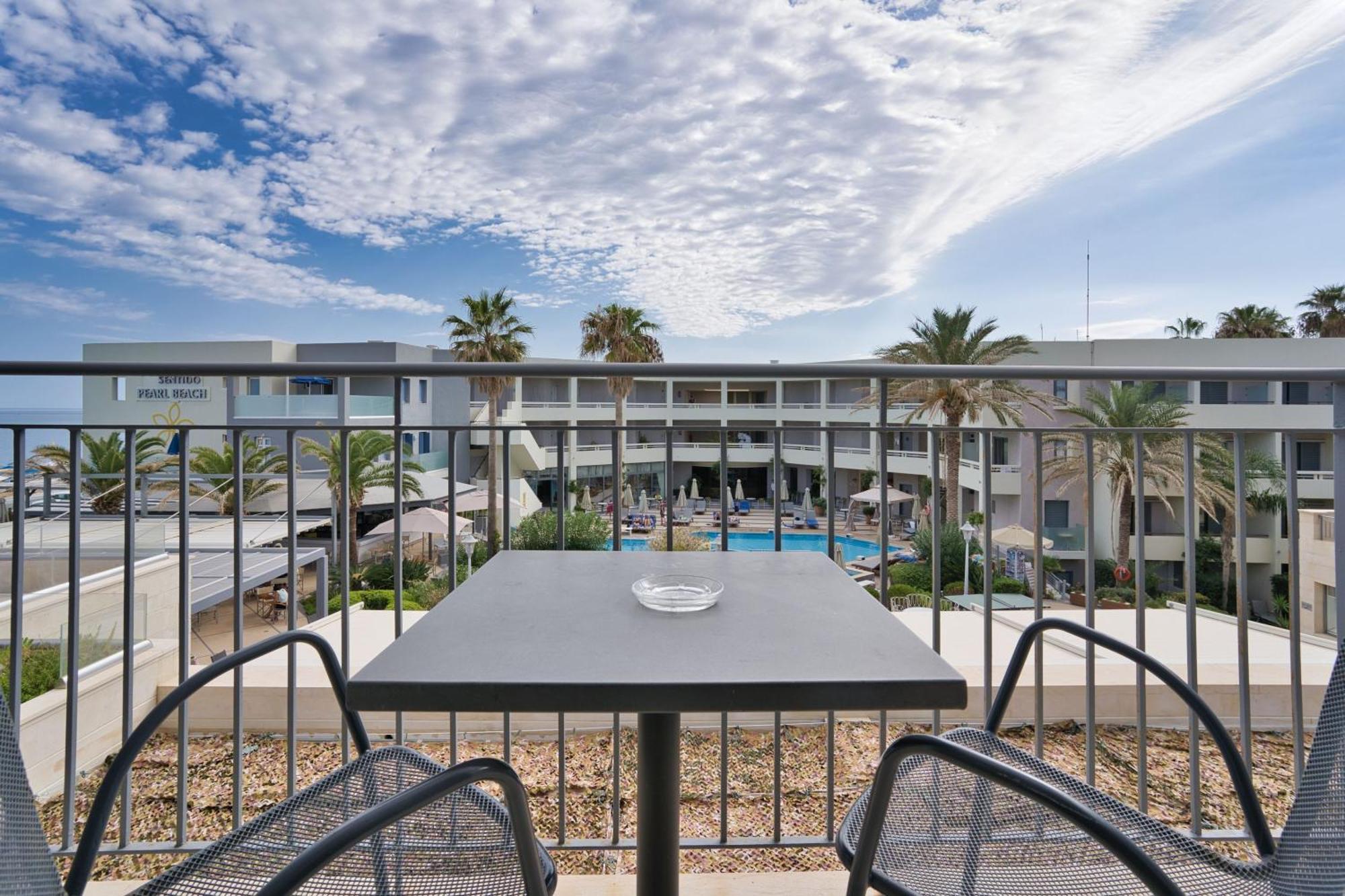 Aegean Pearl Hotel Ретимно Стая снимка