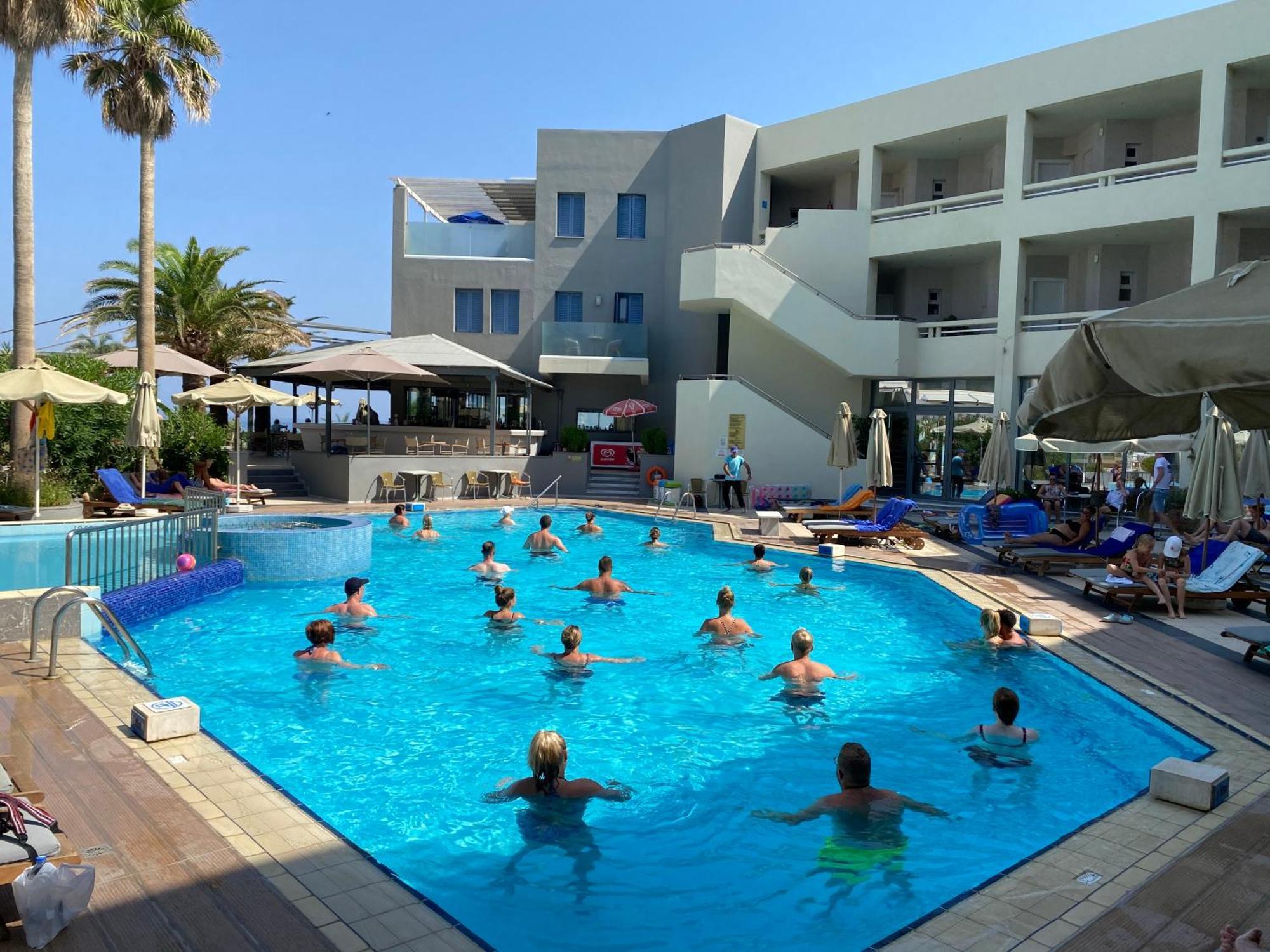 Aegean Pearl Hotel Ретимно Екстериор снимка